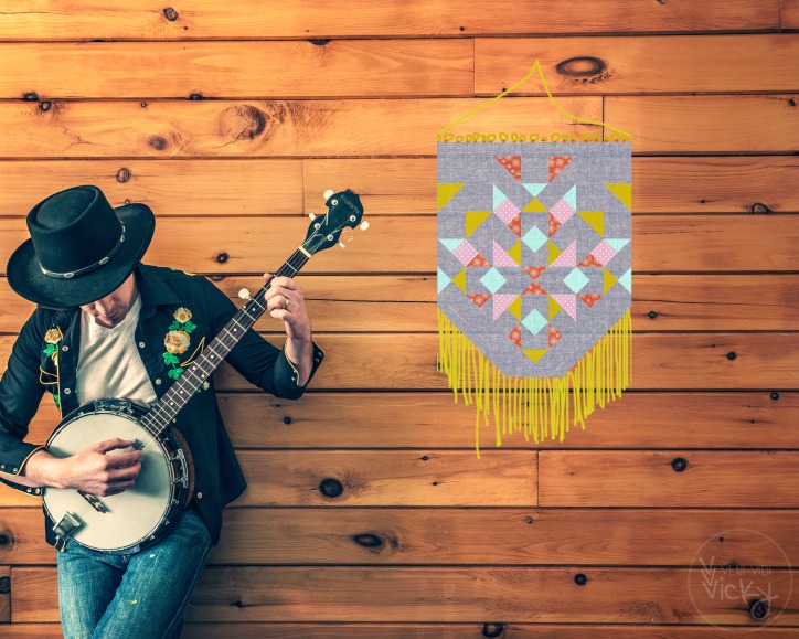 quilted crest layout | veni vidi vicky